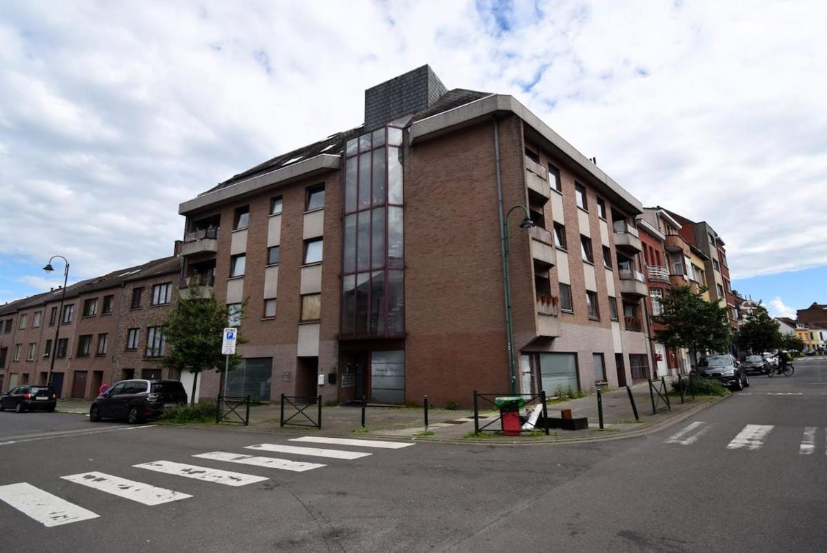 Strelitzyahouse Apartment Brussels Exterior photo